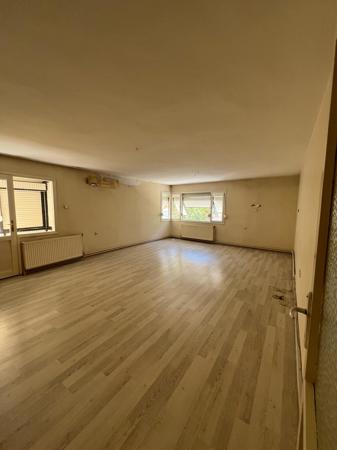 İZMİR KARŞIYAKA'DA 134 M2 3+1 SATILIK DAİRE